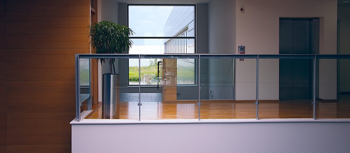 modern-office-1044807_1920